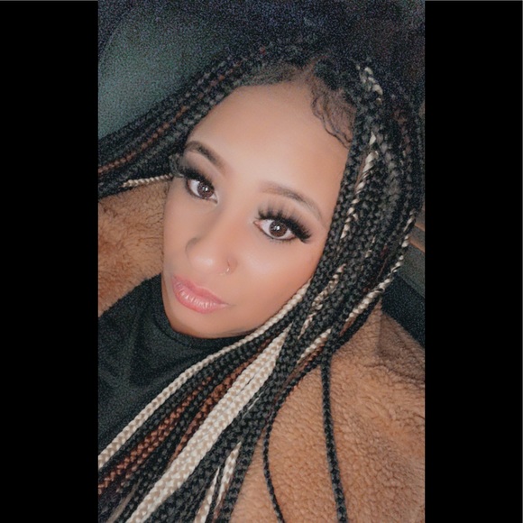 Meet your Posher, Jasmine - Picture 2 of 2